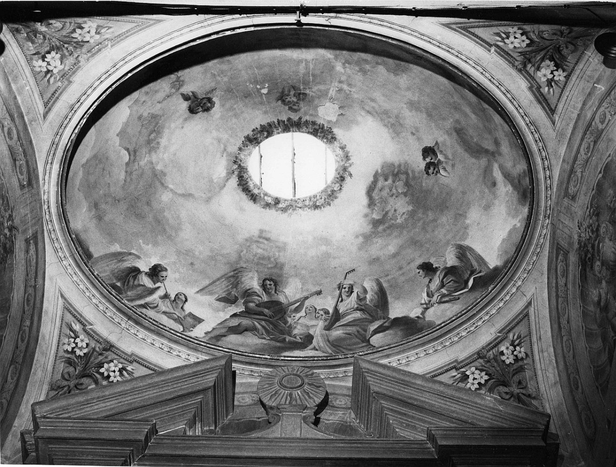angeli musicanti in gloria (dipinto murale) di Fedi Antonio (attribuito) (fine/ inizio secc. XVII/ XIX)