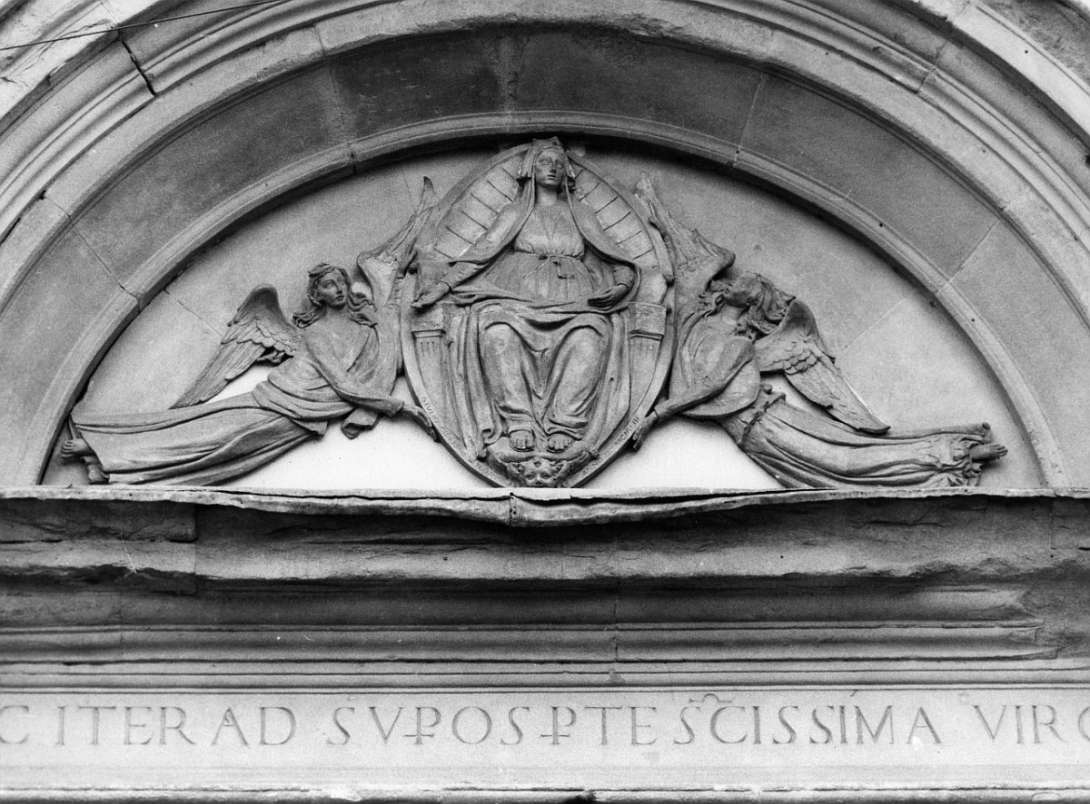 assunzione della Madonna (rilievo) di Cipriani Giulio (metà sec. XX)