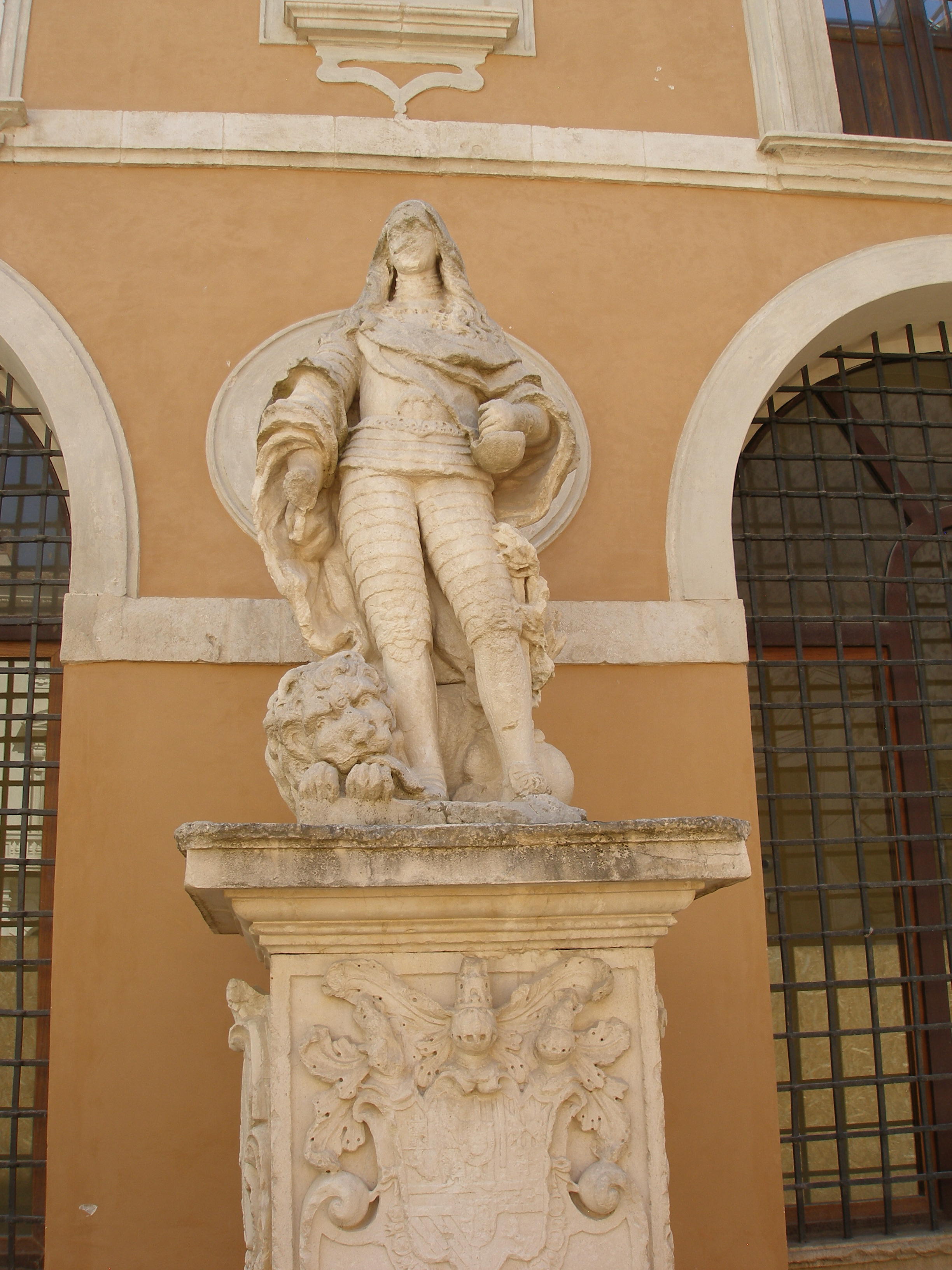 Carlo II D'Asburgo (scultura - monumentale, opera isolata) di Canini Marcantonio (attribuito) (terzo quarto XVII)