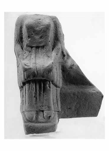 Recumbente con figura femminile (RILIEVO, Iacobone C4 V) - produzione tarantina (meta' sec. V a.C)