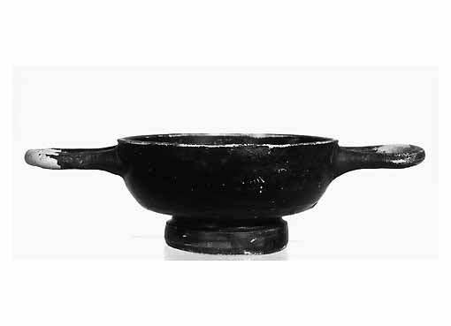 TAZZA BIANSATA - ambito apulo (fine sec. IV a.C)