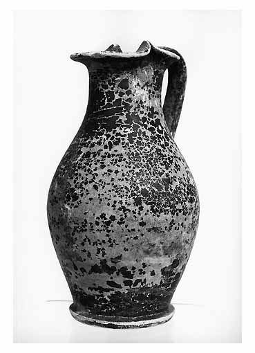 OINOCHOE A BOCCA TRILOBATA - ambito apulo (seconda meta' sec. IV a.C)