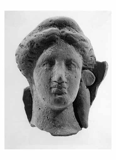 Recumbente con figura femminile (RILIEVO, Iacobone C4 XXIV) - produzione tarantina (meta' sec. IV a.C)