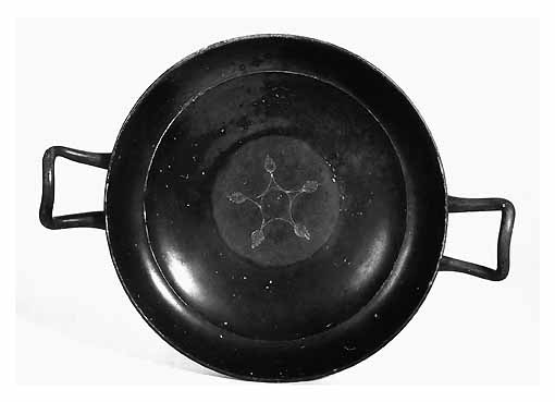 KYLIX - ambito apulo (seconda meta' sec. IV a.C)