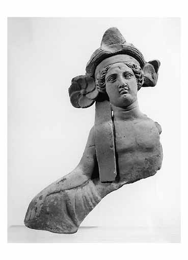 Recumbente su kline (STATUETTA) - ambito tarantino (sec. IV a.C)