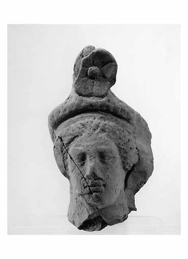 Recumbente (RILIEVO, Iacobone C5 XXII A) - produzione tarantina (meta' sec. IV a.C)