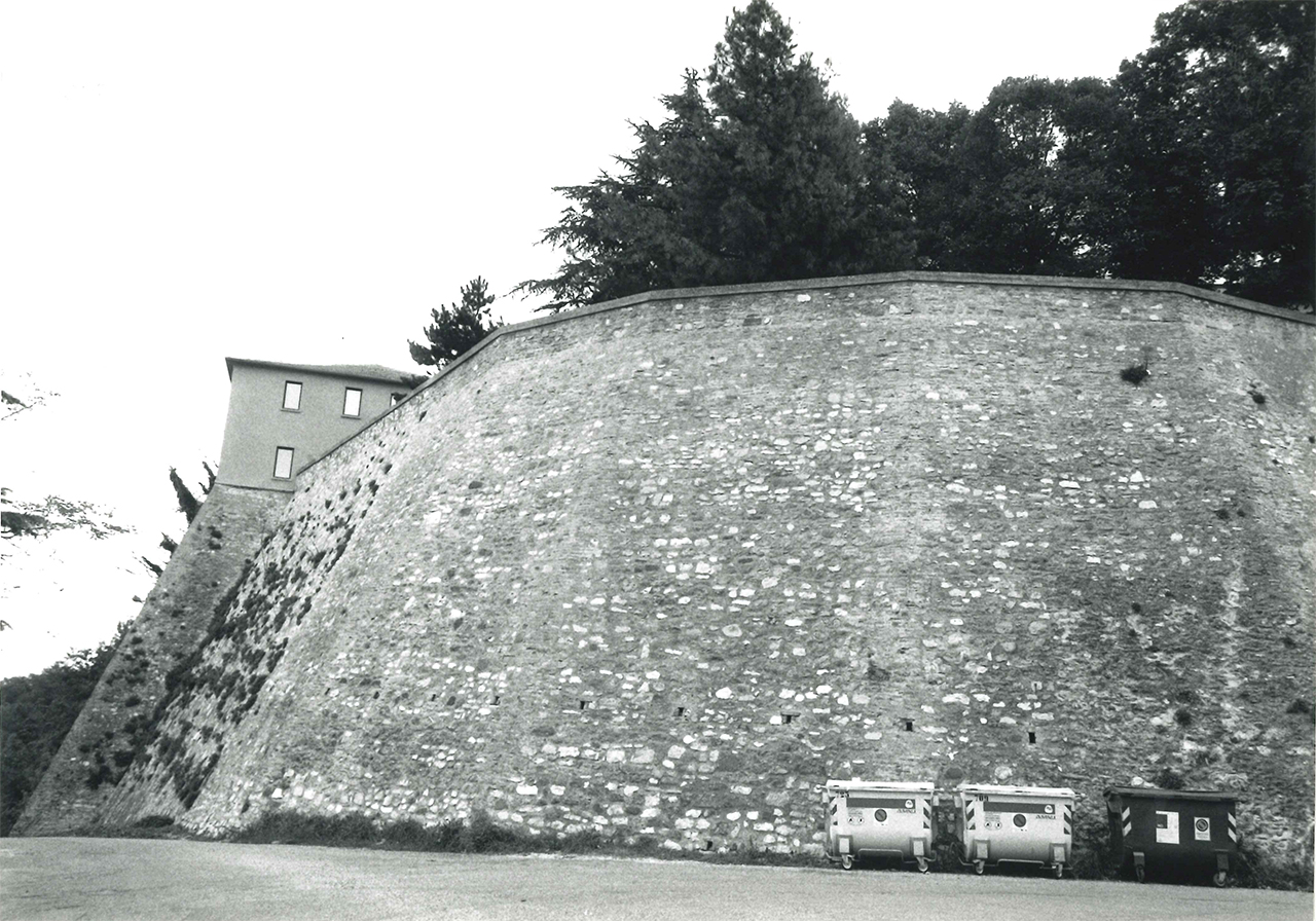 Montescudo (mura, difensive) - Montescudo-Monte Colombo (RN) 
