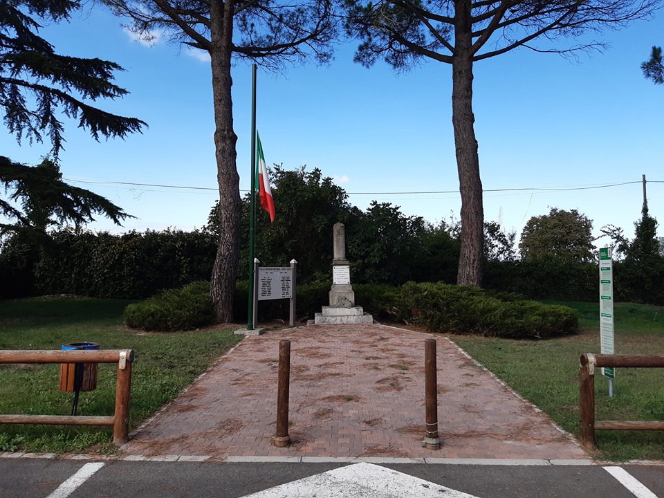 PARCO RIMEMBRANZE DI VILLA INFERNO (parco, commemorativo/ ai caduti di tutte le guerre) - Cervia (RA) 