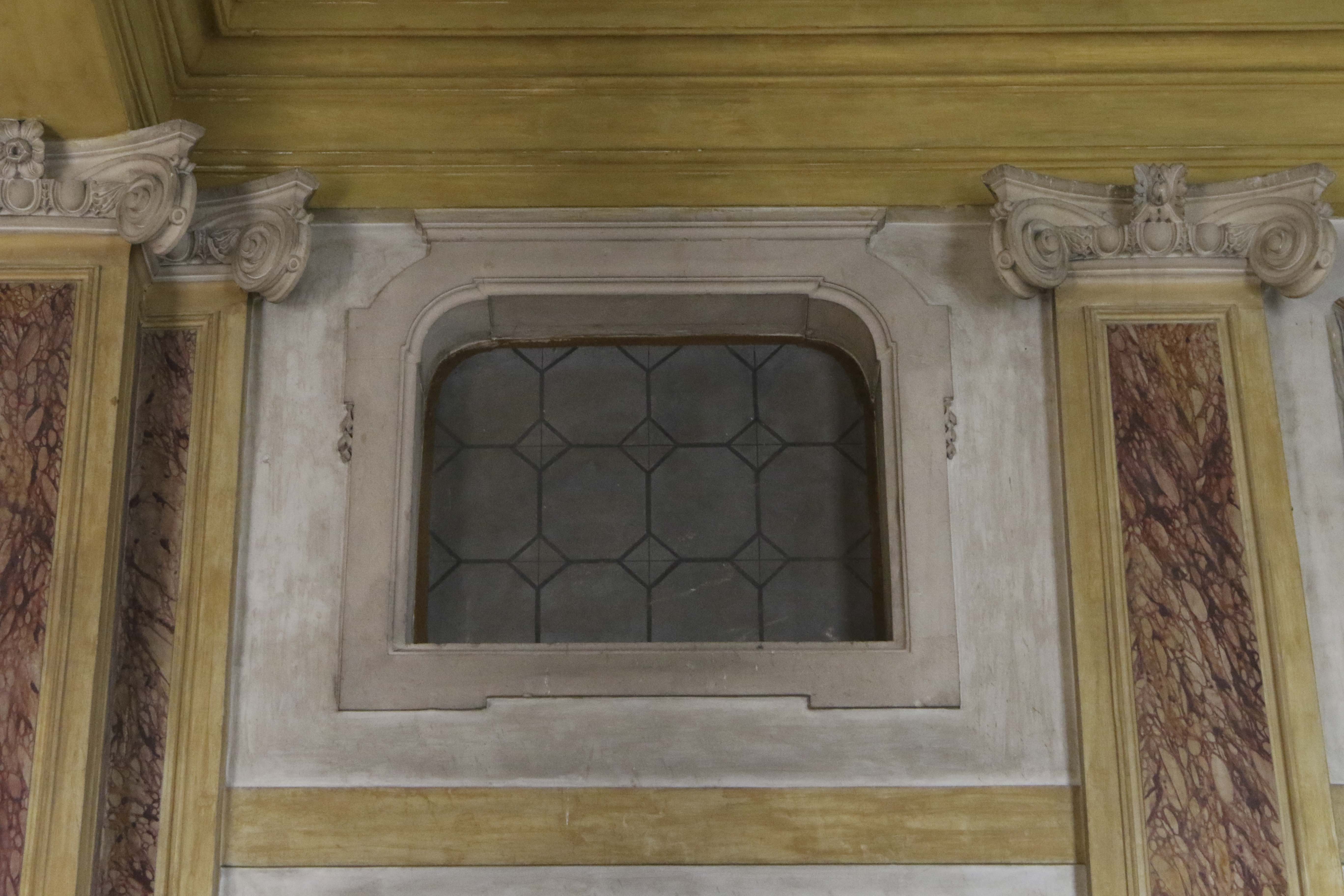 finta finestra (decorazione pittorica) di Cedini Costantino (attribuito) - ambito veneto (terzo quarto XVIII)