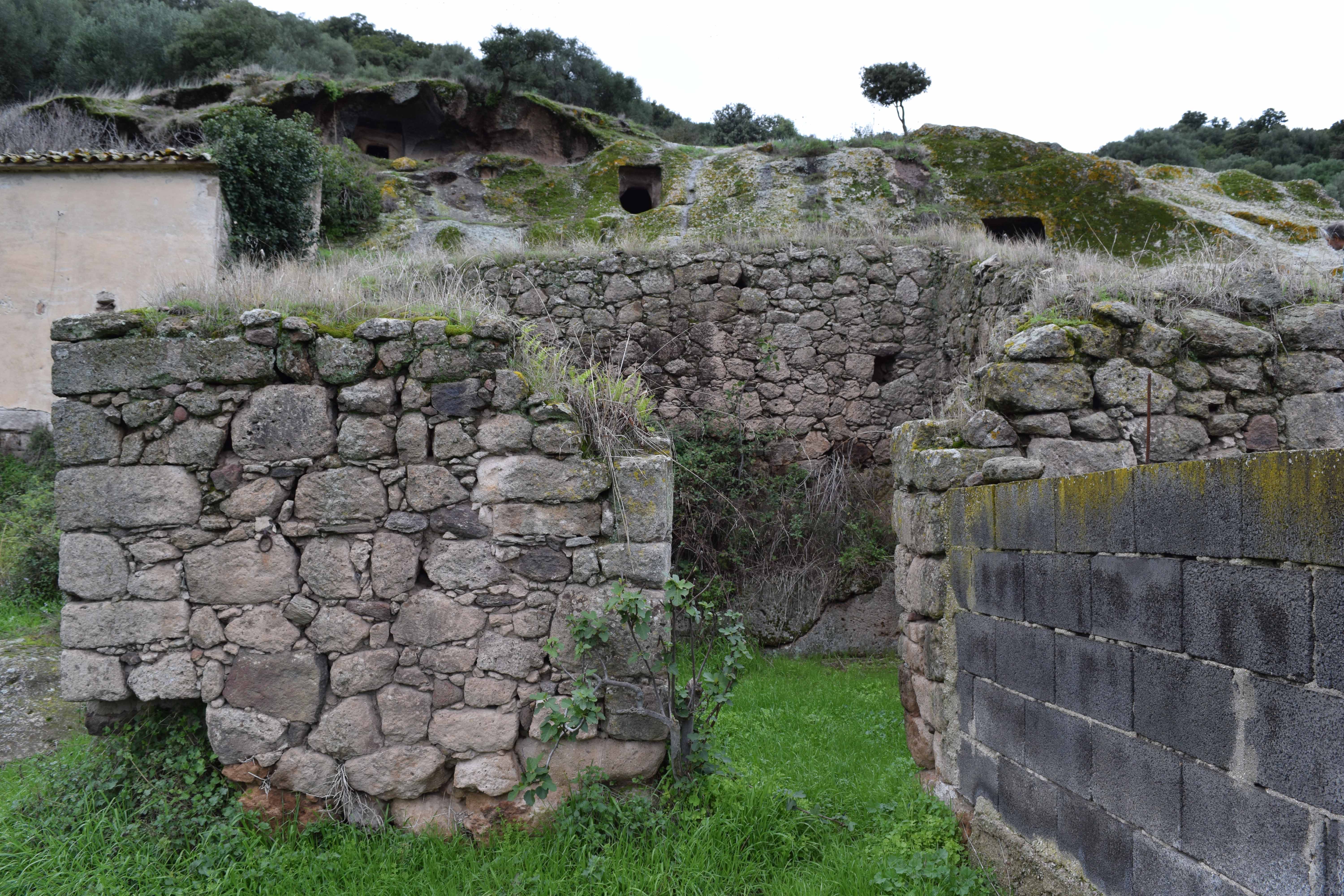 Case nella roccia (casa) - Nughedu San Nicolò (SS) 