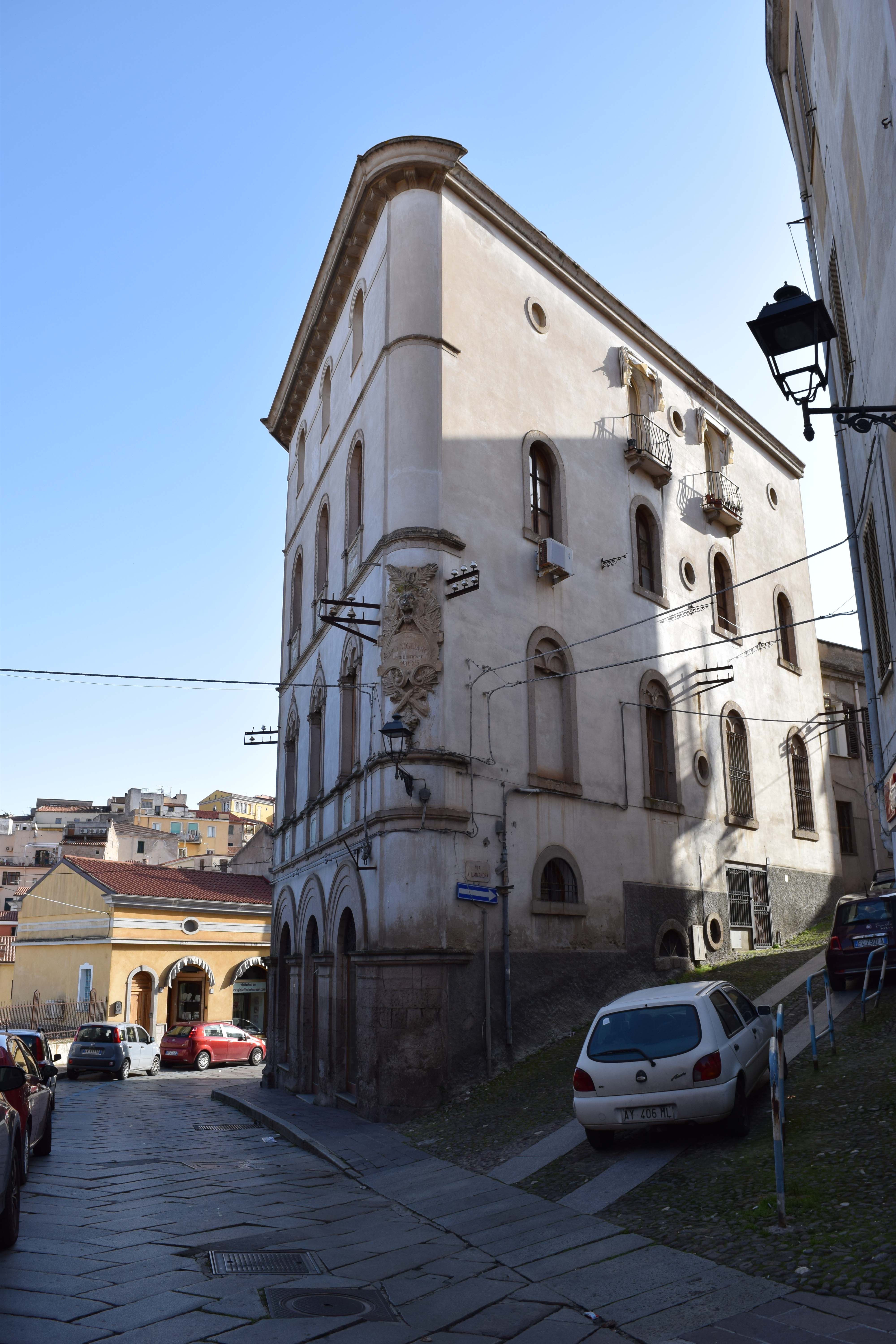 Palazzo Vigliaroni (palazzo, nobiliare) - Ozieri (SS) 