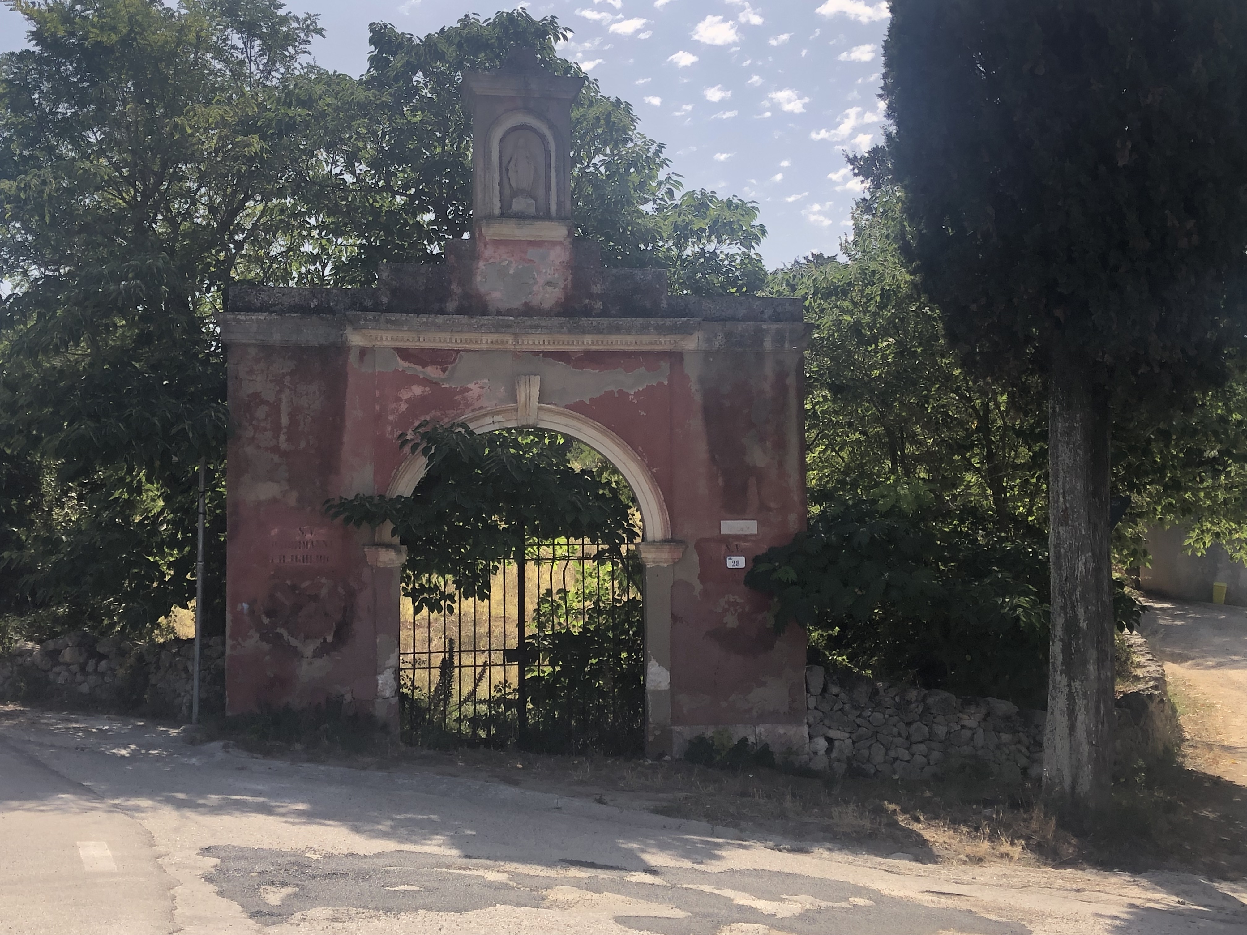 Portale baddimanna/filigheddu (casale)