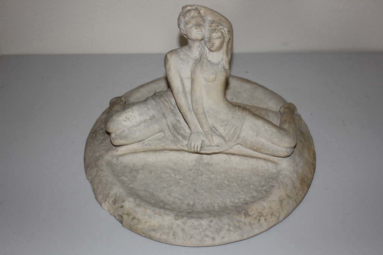 Amanti, Coppia di amanti (scultura, opera isolata) di Giuntini, Ruffo (attribuito) (secondo quarto sec. XX)