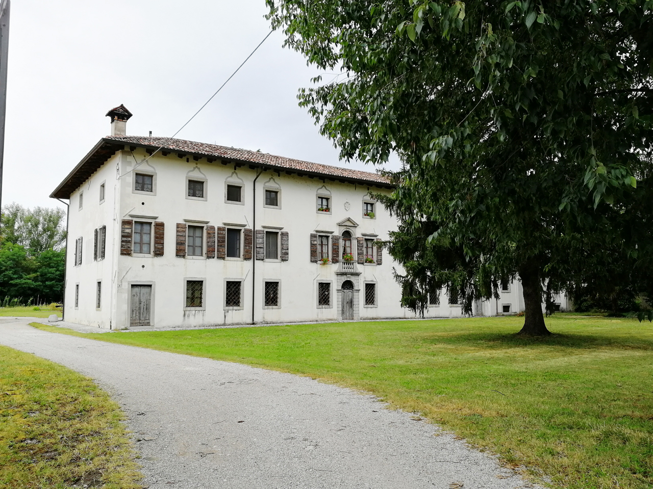 Villa Brazzà, Frangipane, Gortani con parco (villa, privata) - Santa Maria la Longa (UD) 