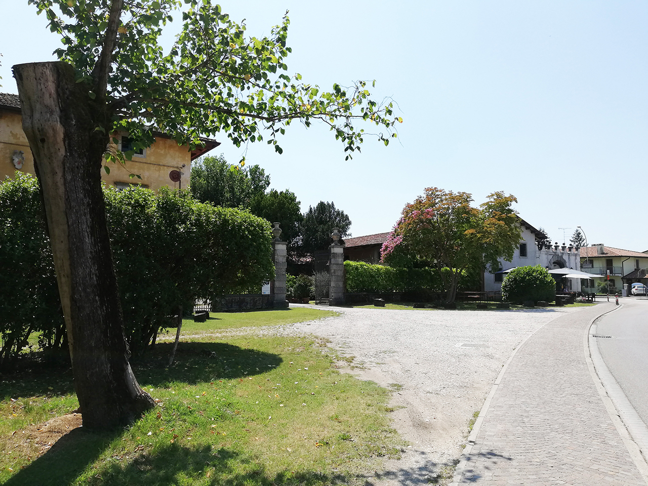 Complesso Villa de Puppi, con adiacenze, parco e muro di cinta (villa, privata) - San Giovanni al Natisone (UD) 