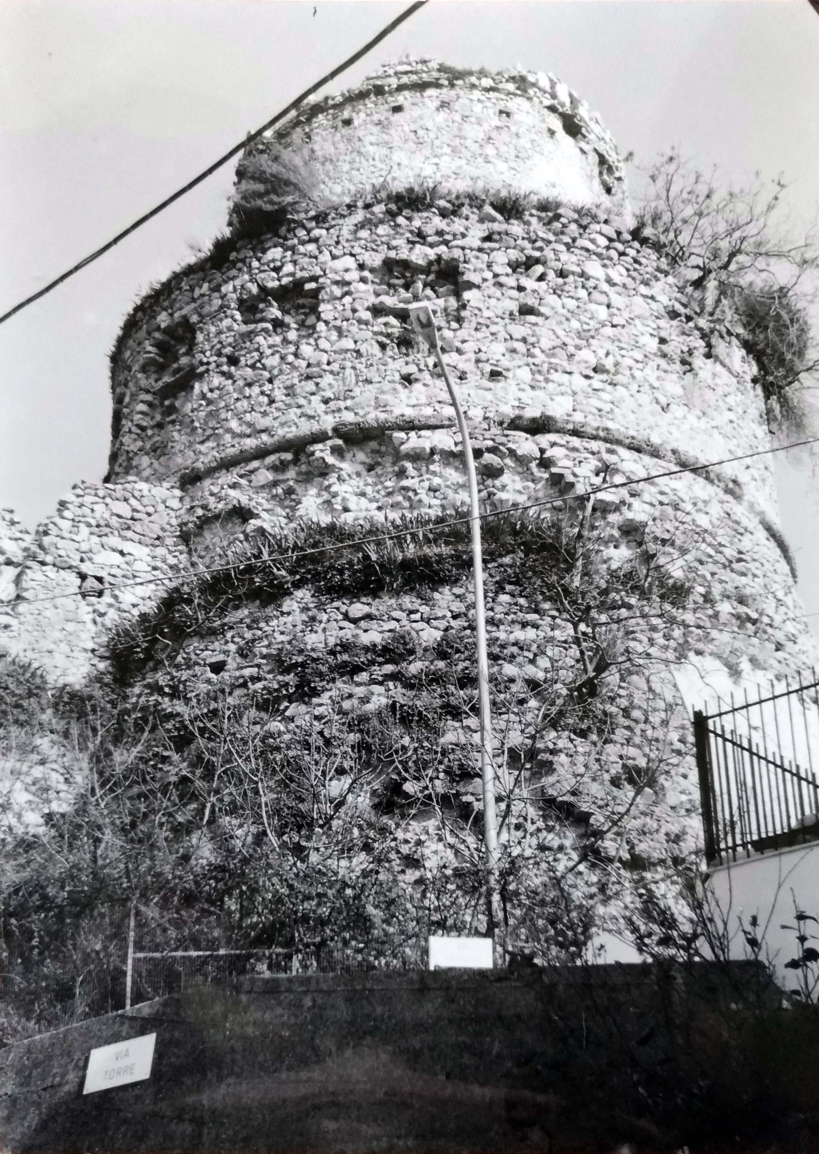 torre medioevale (torre, difensiva) - Capriati a Volturno (CE) 