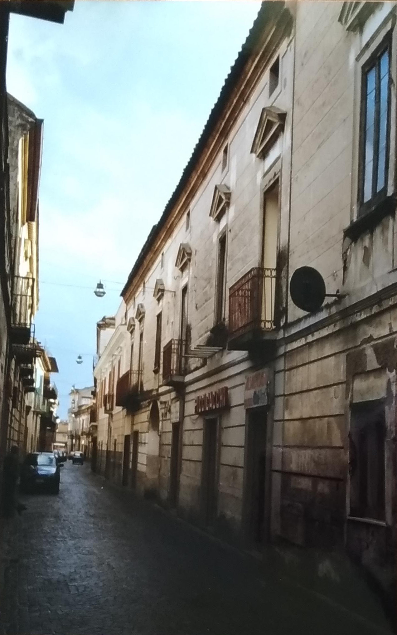 Palazzo via Vescovo Natale 56 (palazzo, nobiliare, privato) - Casapulla (CE) 