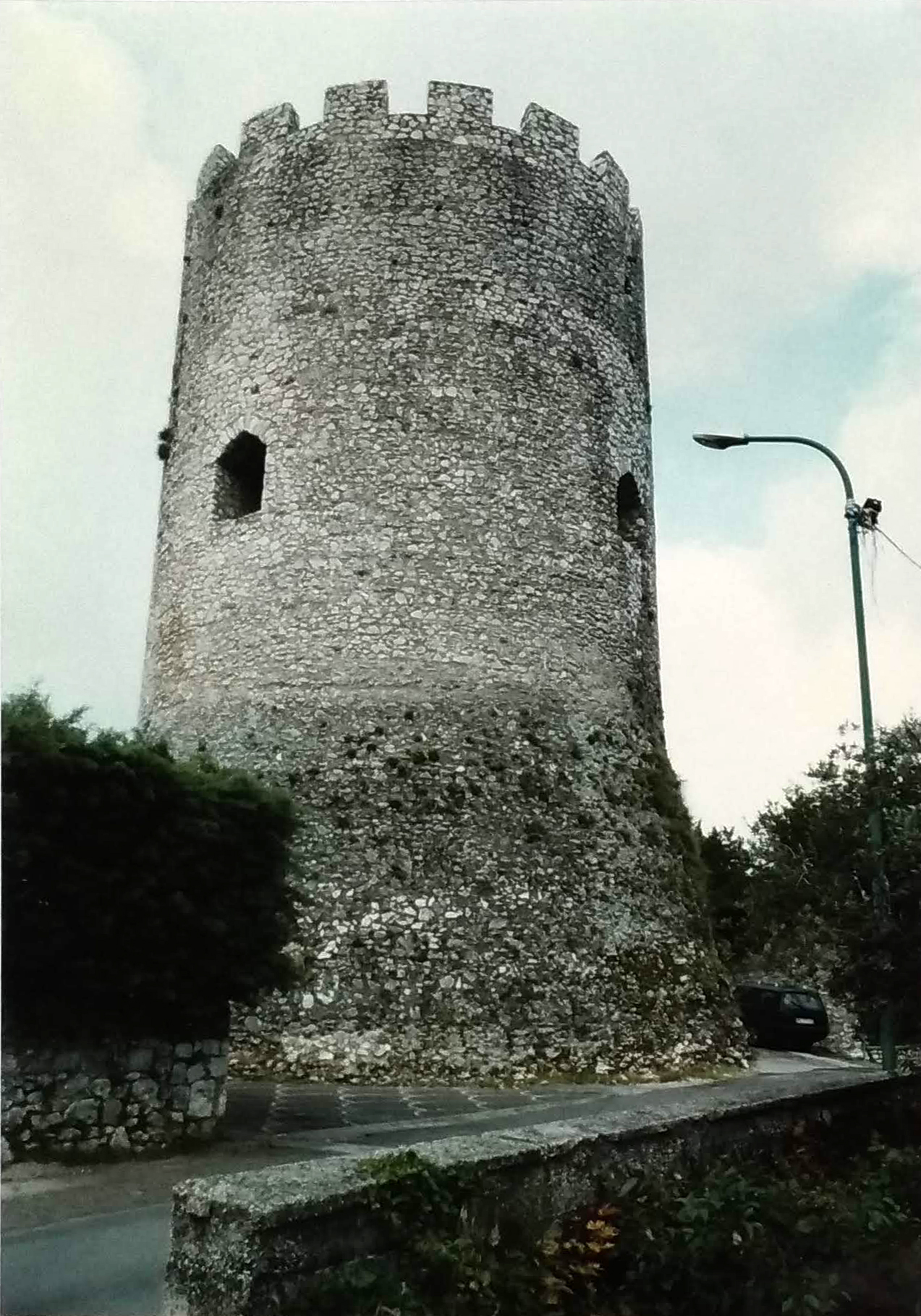 Torre medioevale (torre, di vedetta) - Castello del Matese (CE) 