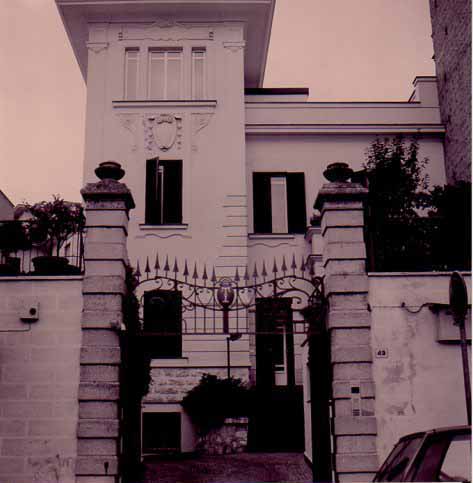 Villa Tanzillo (villa, privata) - Maddaloni (CE)  (XIX, fine)