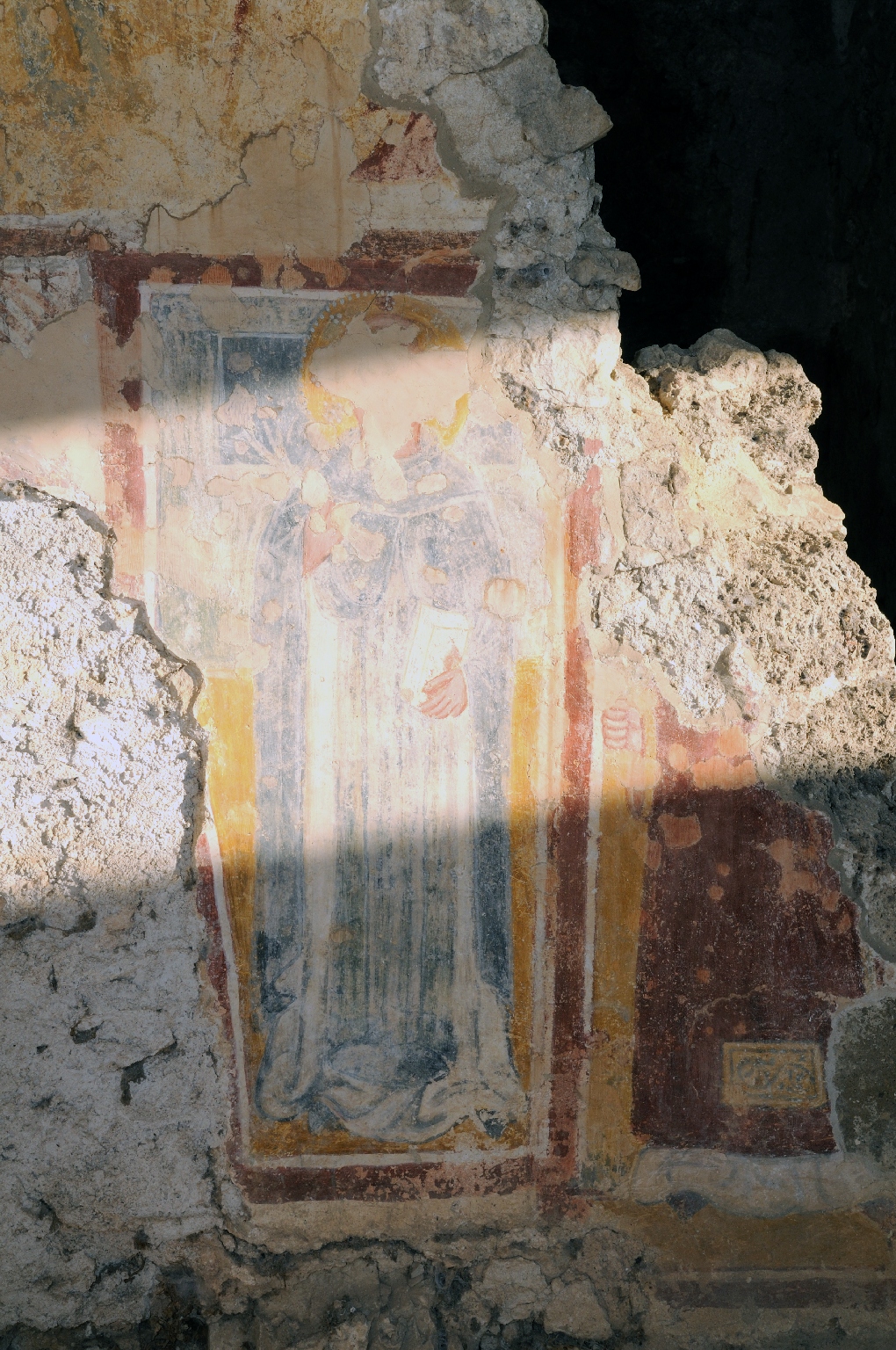 Santi (dipinto murale, elemento d'insieme) - ambito molisano (sec. XIV)