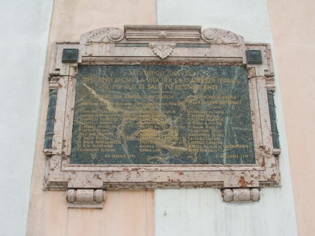 lapide commemorativa ai caduti, opera isolata di Brizzi Raffaello (bottega) - ambito fiorentino (primo quarto sec. XX)