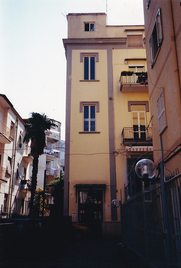 Palazzo in Via Enrico Alvino, 130 (palazzo, civico) - Napoli (NA)  (XX, prima metà)