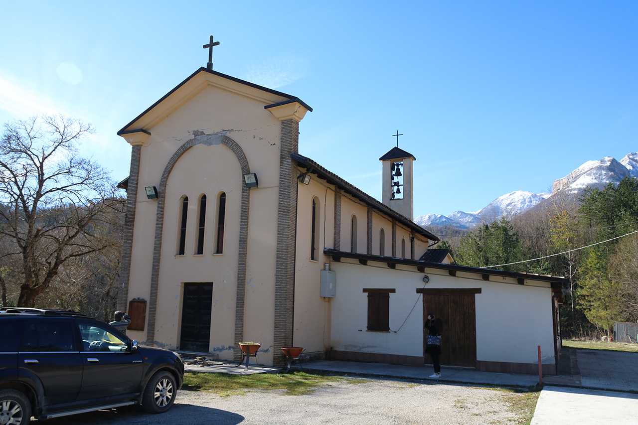 Chiesa di San Salvatore (chiesa, parrocchiale) - Sarnano (MC)  (XX, metà)