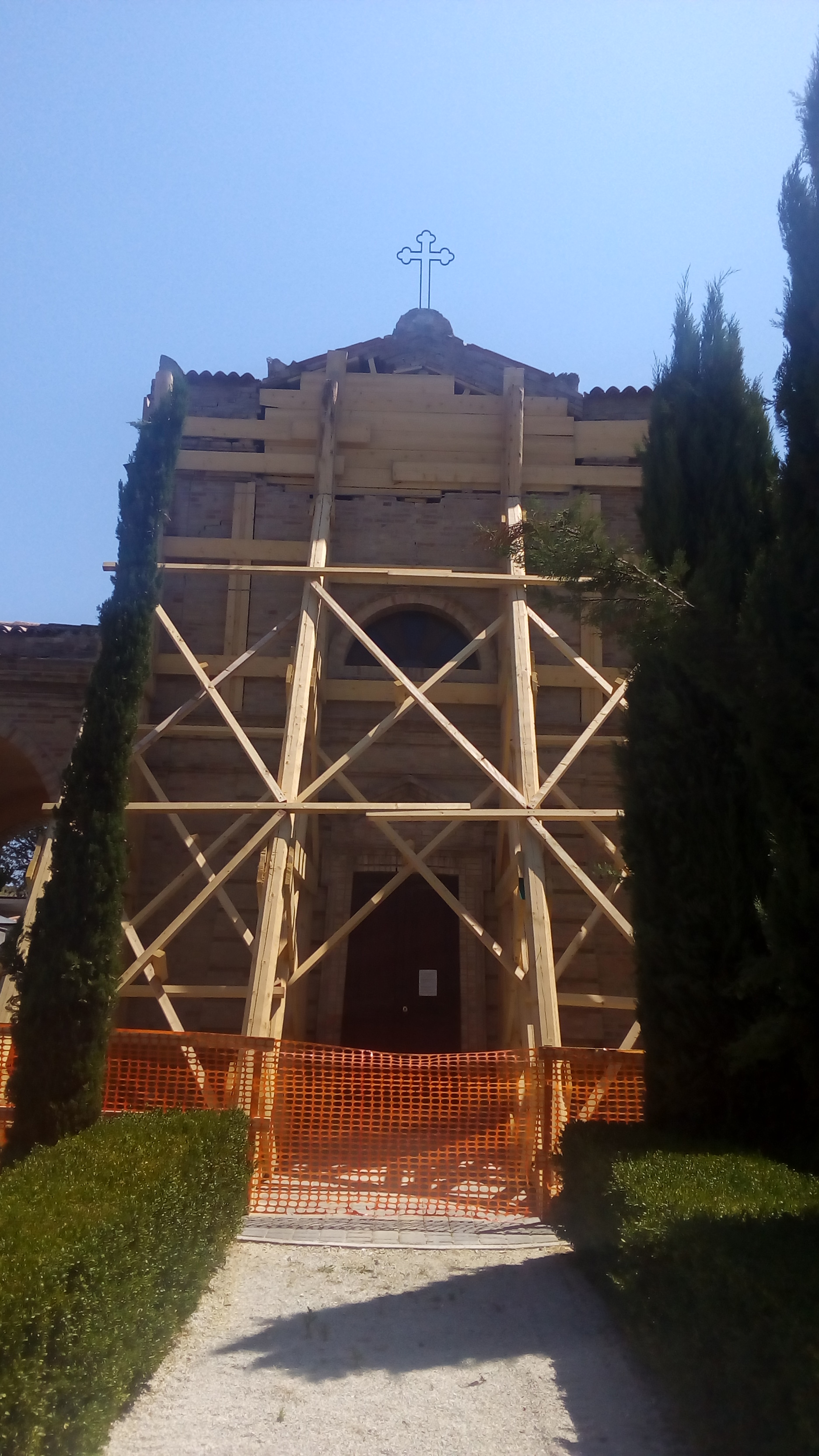 Chiesa cimiteriale di Castelraimondo (chiesa, cimiteriale) - Castelraimondo (MC)  (XX)