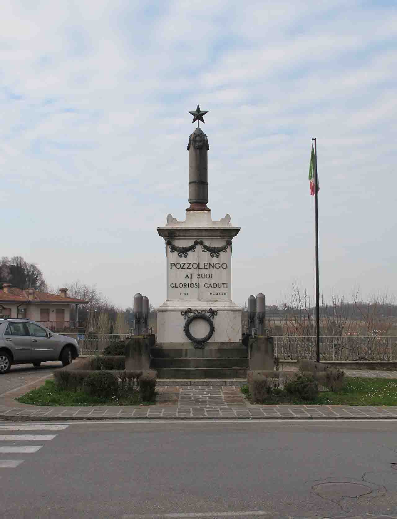 monumento ai caduti - ad ara, opera isolata di Faini, Giovanni (attribuito) (sec. XX, sec. XX)