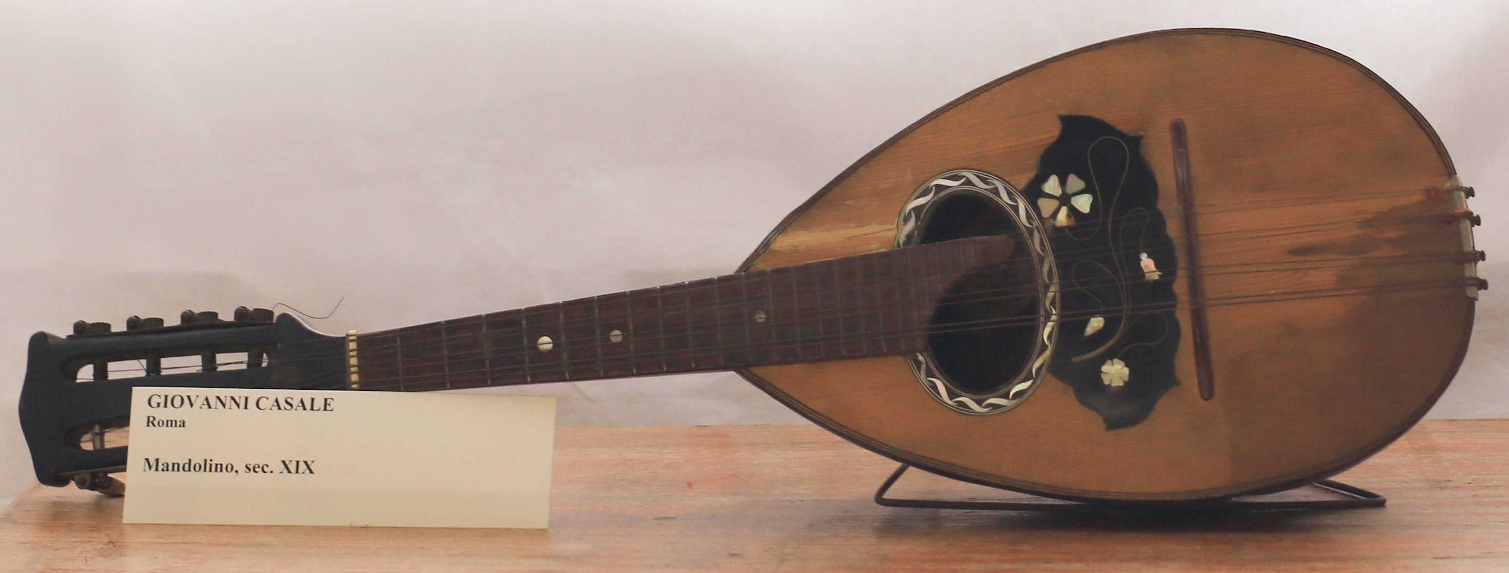 mandolino di Casale Giovanni (sec. XIX)