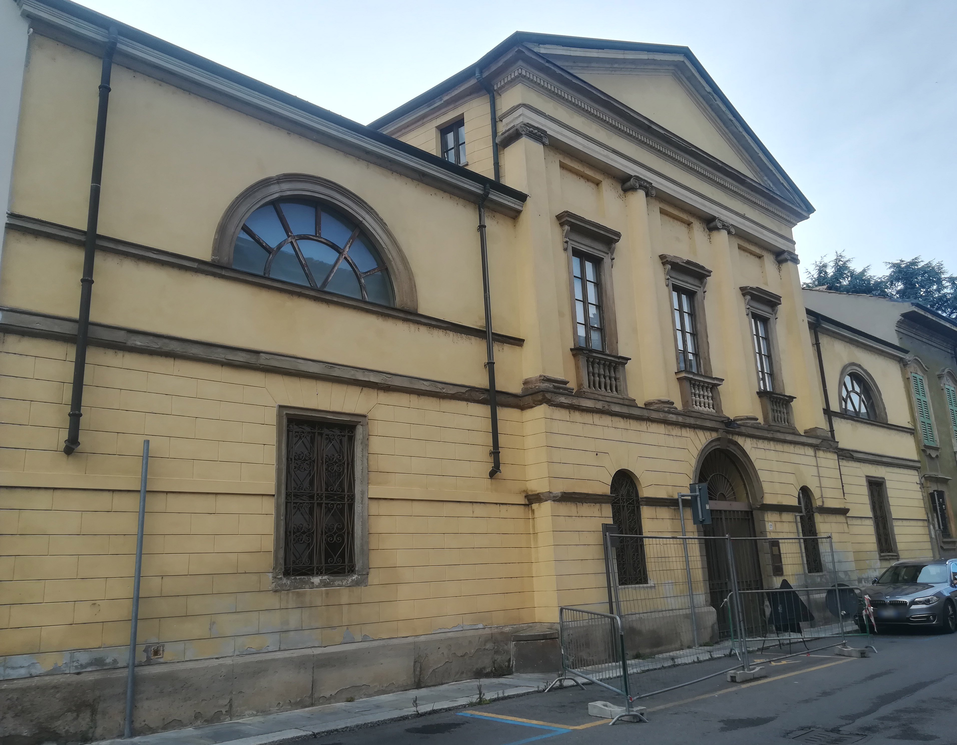 casa (facciata) - Lodi (LO) 