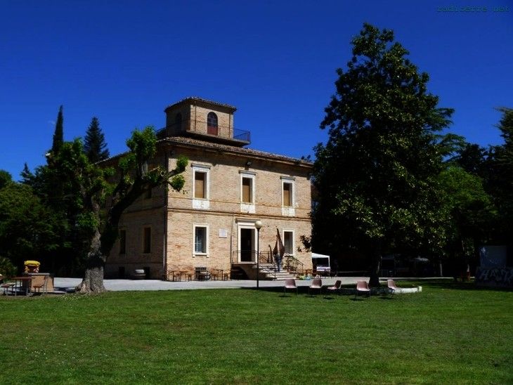 Parco di Villa Fermani (parco, pubblico), Parco della Rimembranza - Corridonia (MC) 
