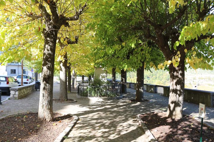 Parco della Rimembranza di Pettorano sul Gizio (parco, commemorativo/ ai caduti della prima e seconda guerra mondiale) - Pettorano sul Gizio (AQ) 