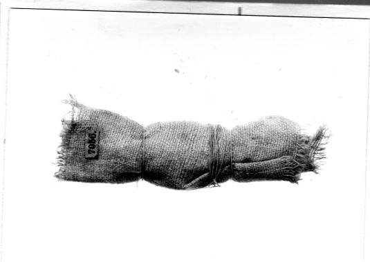 Amuleto:pietra del fulmine, RITUALITÀ/ OGGETTI MAGICO-RITUALI-CERIMONIALI