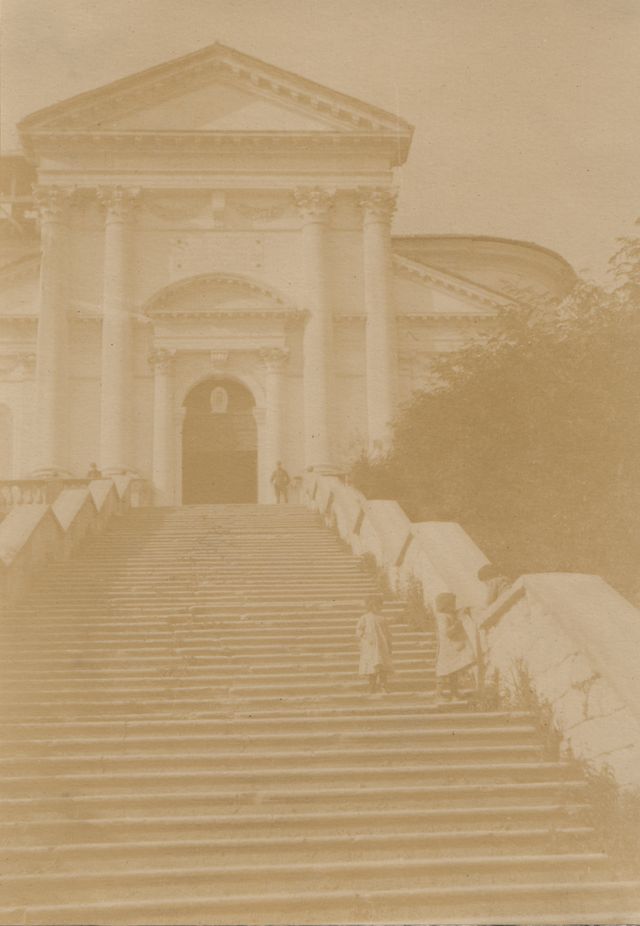 documentazione patrimonio architettonico: chiesa (positivo) di fotografia ritrattistica Prima Guerra mondiale (primo quarto XX)