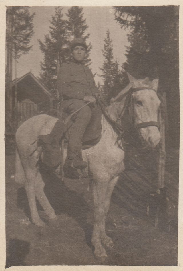 Uomo - Ritratto fotografico (positivo) di fotografia ritrattistica Prima Guerra mondiale (primo quarto XX)