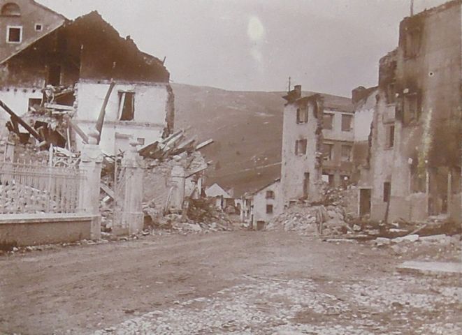 Danni di guerra (positivo) di fotografia ritrattistica Prima Guerra mondiale (primo quarto XX)