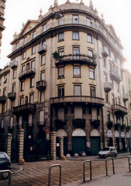 Immobile in viale Monte Nero, 78 (palazzo) - Milano (MI)  (XX)