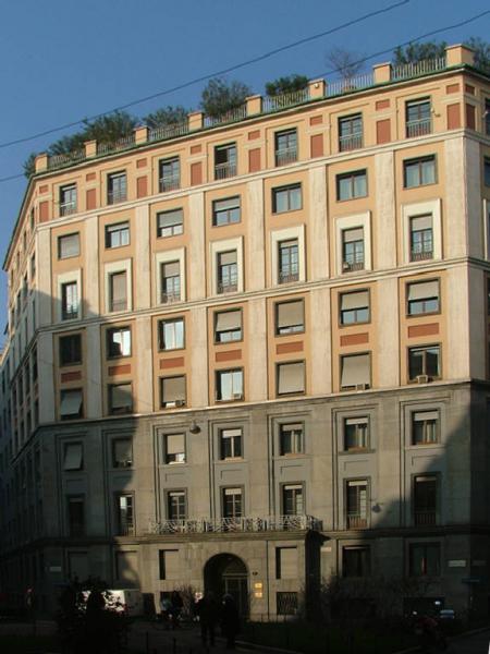 Palazzo in piazza Eleonora Duse, 2 (palazzo) - Milano (MI) 