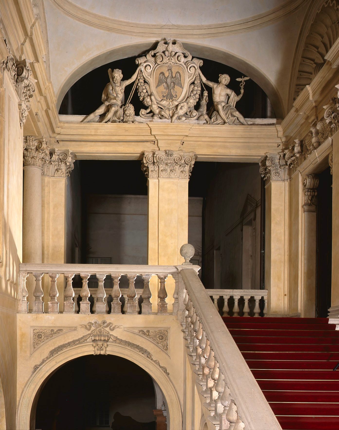 decorazione plastica dello scalone d'onore, decorazione plastica dello scalone d'onore (decorazione plastica, complesso decorativo) di Avanzini Bartolomeo Luigi (sec. XVII)