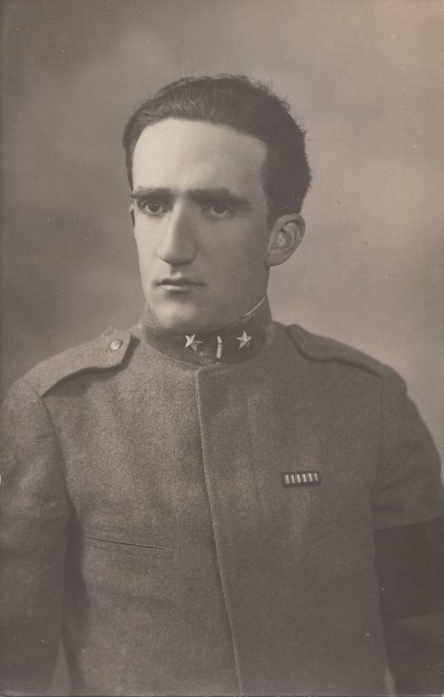 Uomo-Ritratto fotografico (positivo) di Primario Stabilimento Fotografico Giulio de Bianchi (stabilimento) - ambito veronese (primo quarto XX)