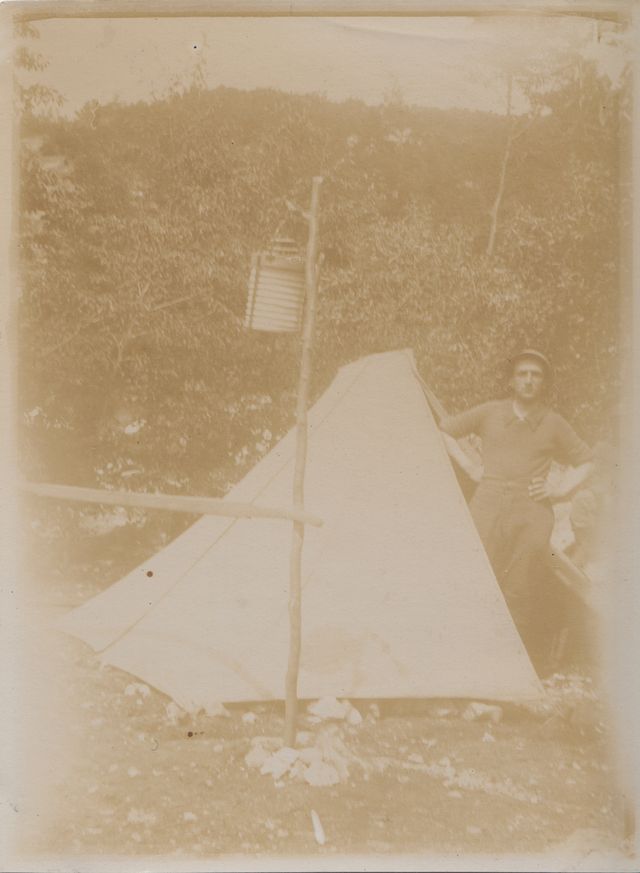 Uomo-Ritratto fotografico (positivo) di anonimo (primo quarto XX)