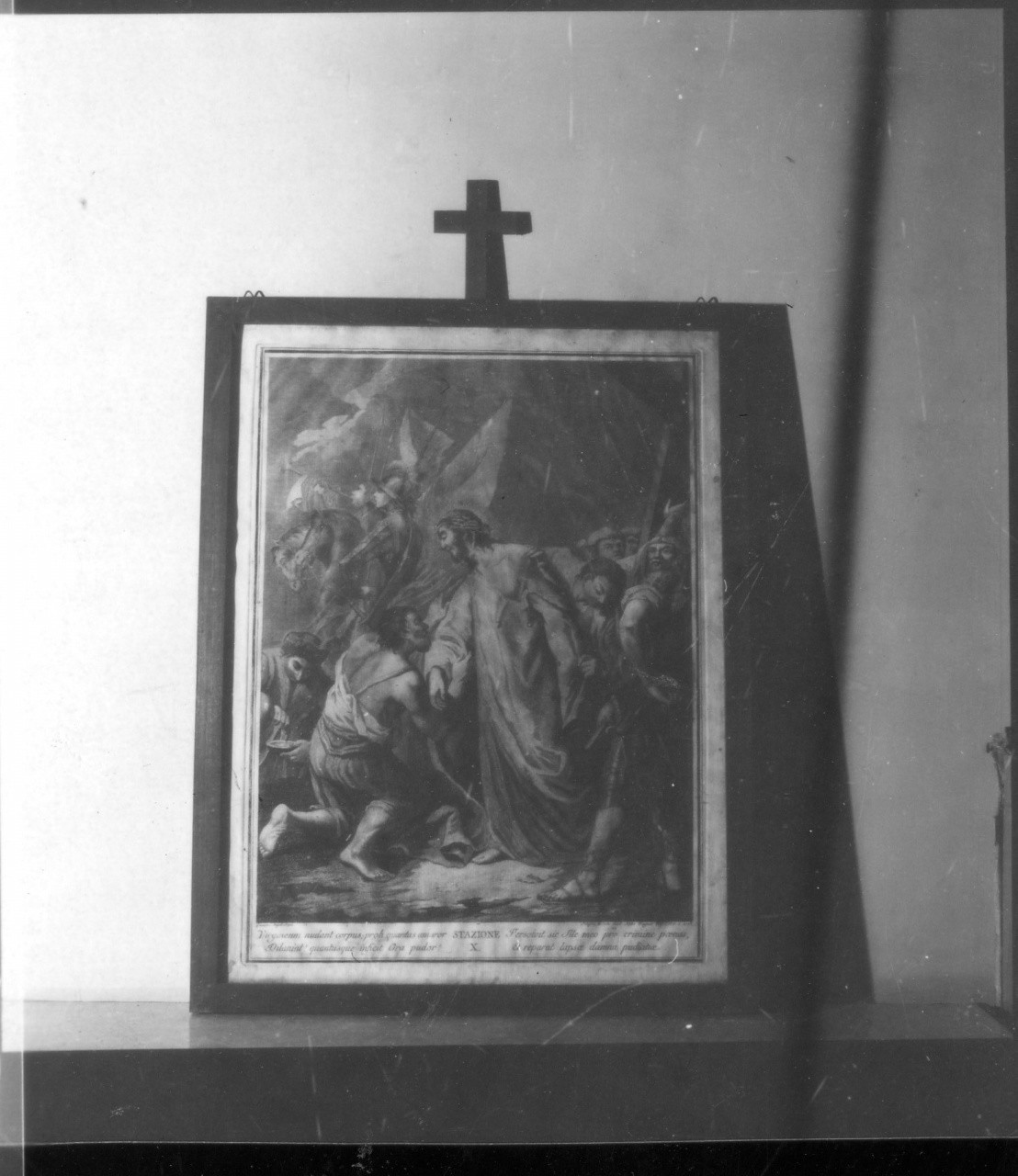 stazione X: Gesù spogliato e abbeverato di fiele (stampa, serie) di Angeli Giuseppe, De Colli Feligion (sec. XVIII)