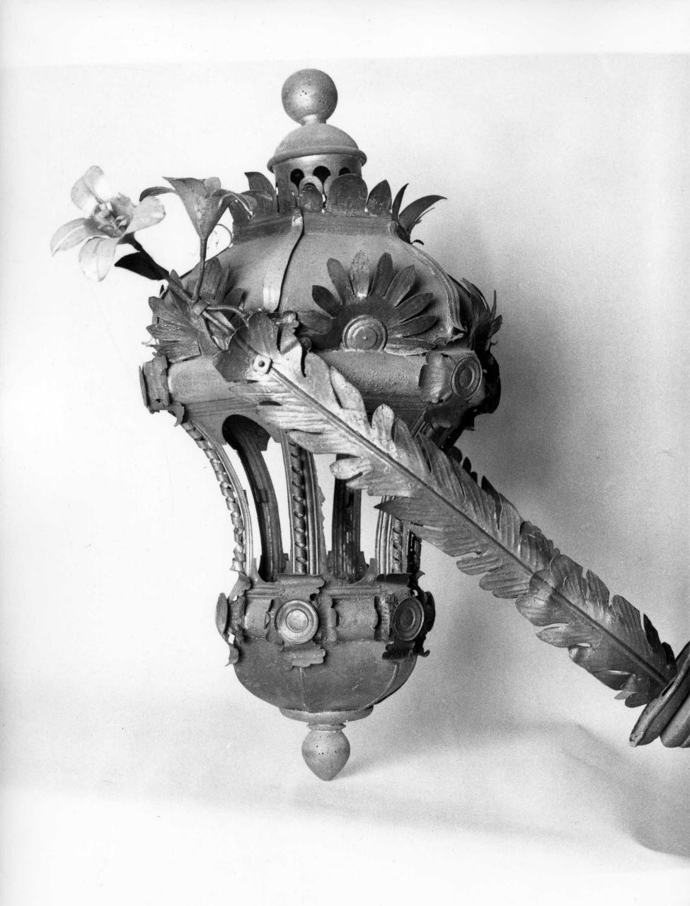 lanterna, serie - bottega toscana (fine/ inizio secc. XVII/ XVIII)