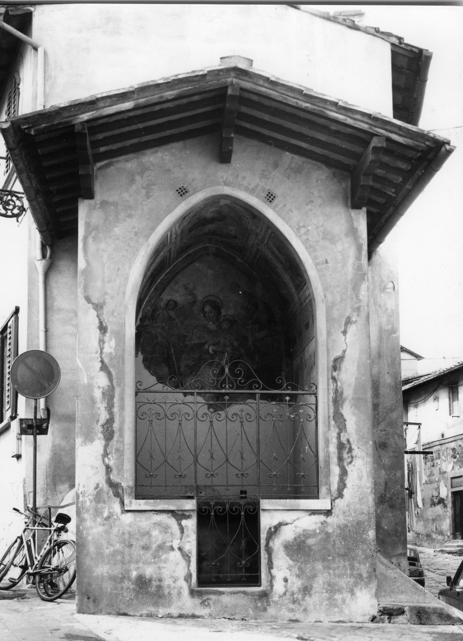 Madonna con Bambino/ Santi/ evangelisti/ Dio Padre (tabernacolo - a frontale architettonico) - manifattura toscana (prima metà sec. XVI)