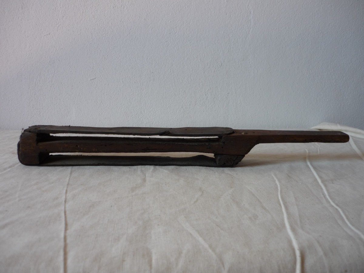 cinghia per rasoio, oggetti da toeletta, riuso (Sec.XX)