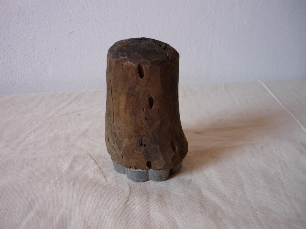 tagliabiscotti, oggetti uso domestico, riuso di SC - locale (sec. XX)