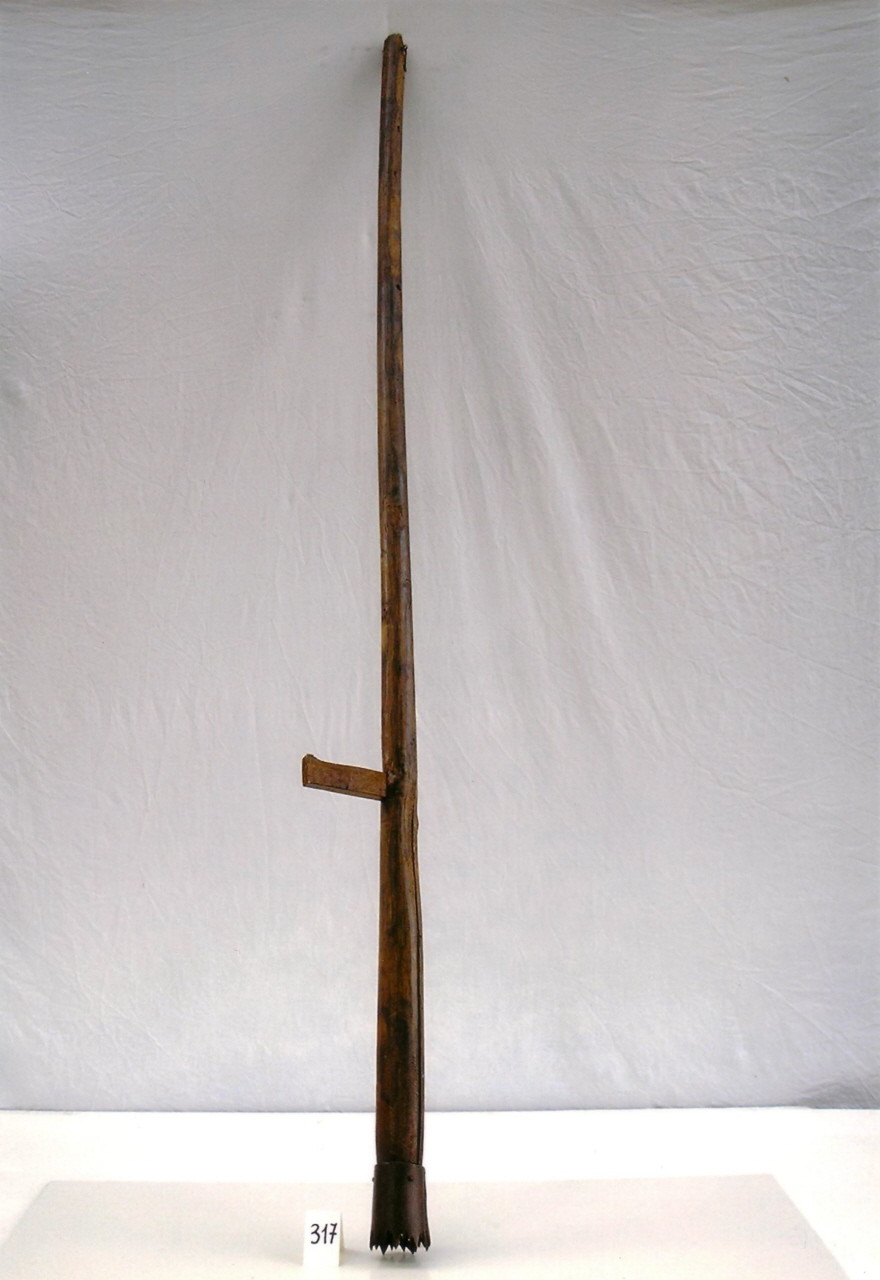 mazza per castagne (sec. XX secondo quarto, 1930 ca)