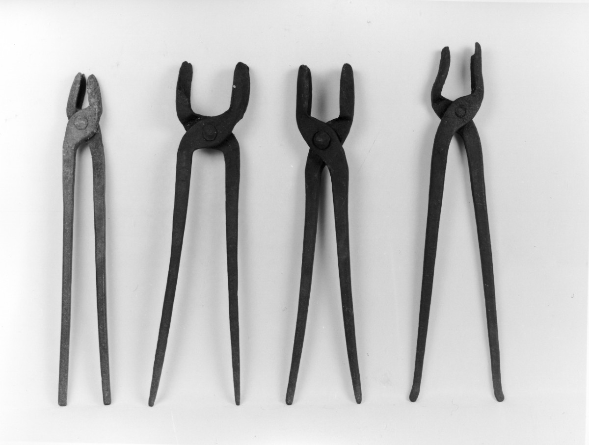 tenaglia (sec. XX primo quarto)