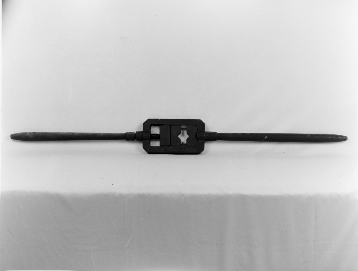 madrevite (sec. XX primo quarto)